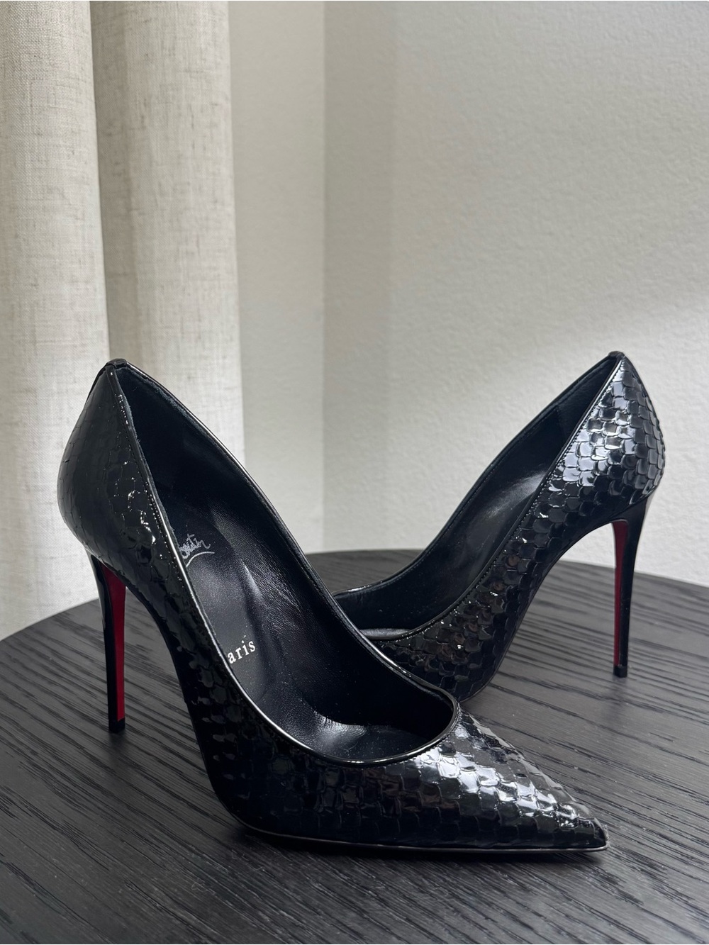 Christian Louboutin Kate 100 Pumps Scale-Embossed Black 36